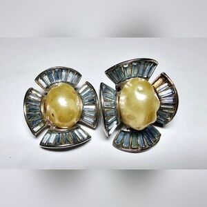 High End fashion 1960s 70 big large cultured pearl brilliant blue rhinestones